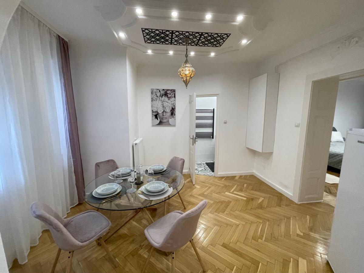Season One Apartman Сегед Экстерьер фото
