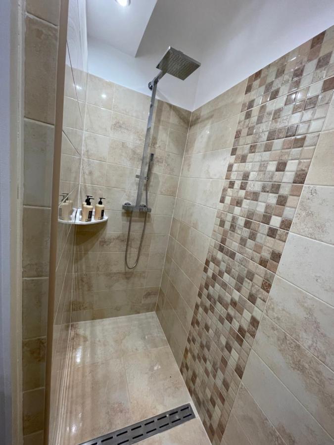 Season One Apartman Сегед Экстерьер фото