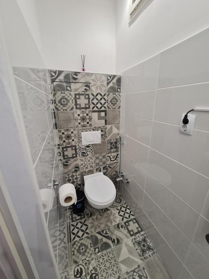 Season One Apartman Сегед Экстерьер фото