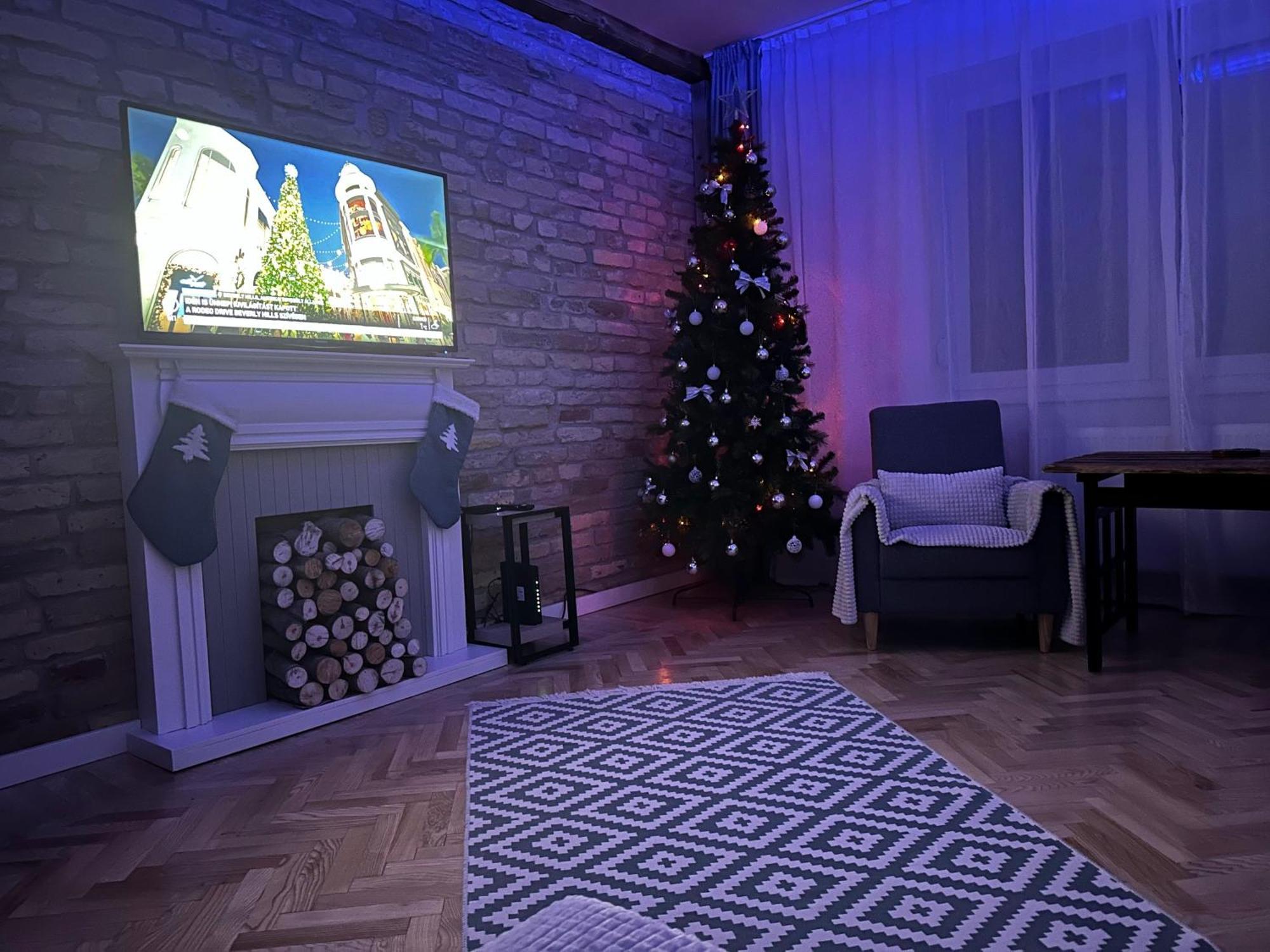 Season One Apartman Сегед Экстерьер фото