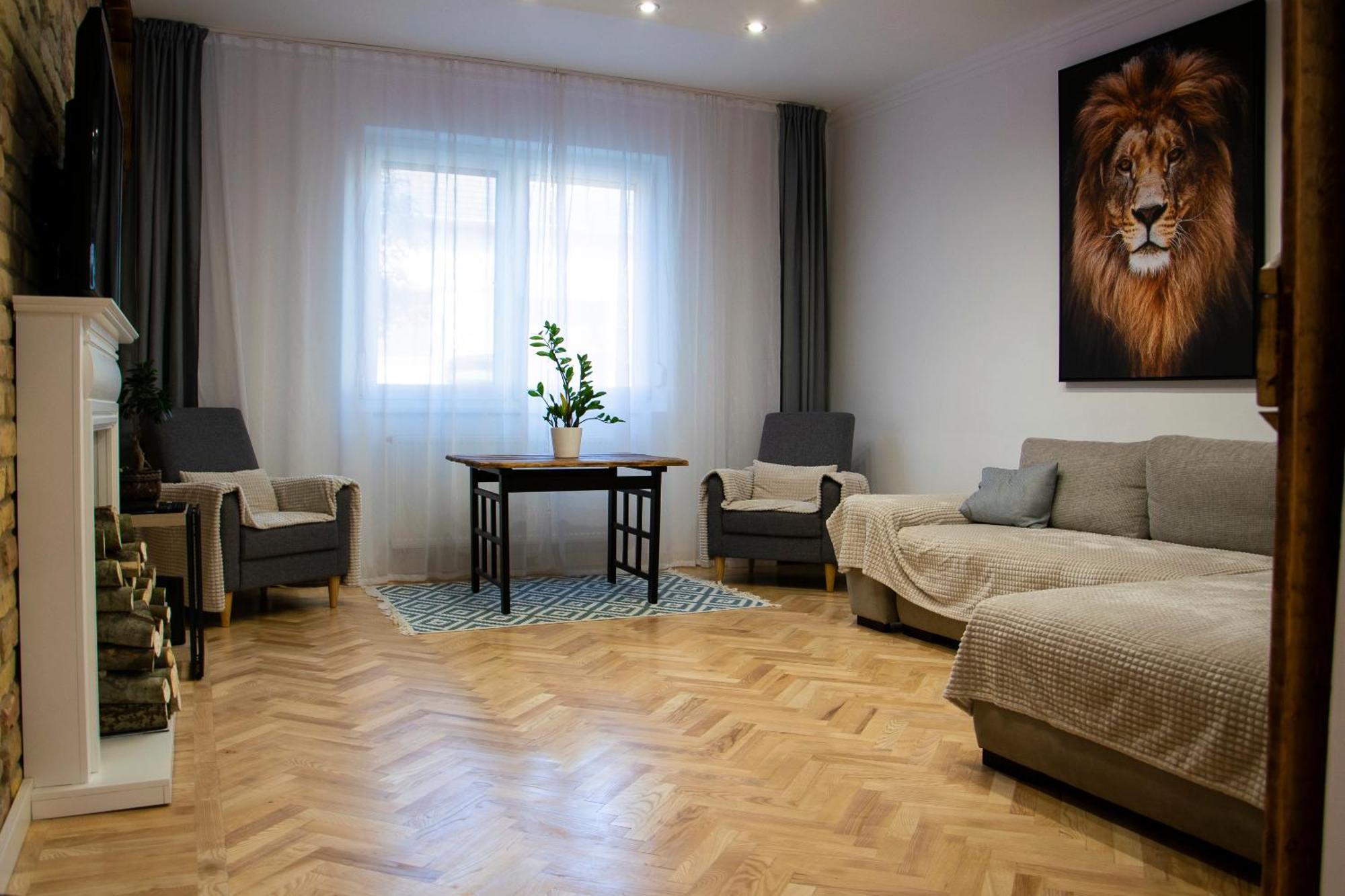 Season One Apartman Сегед Экстерьер фото